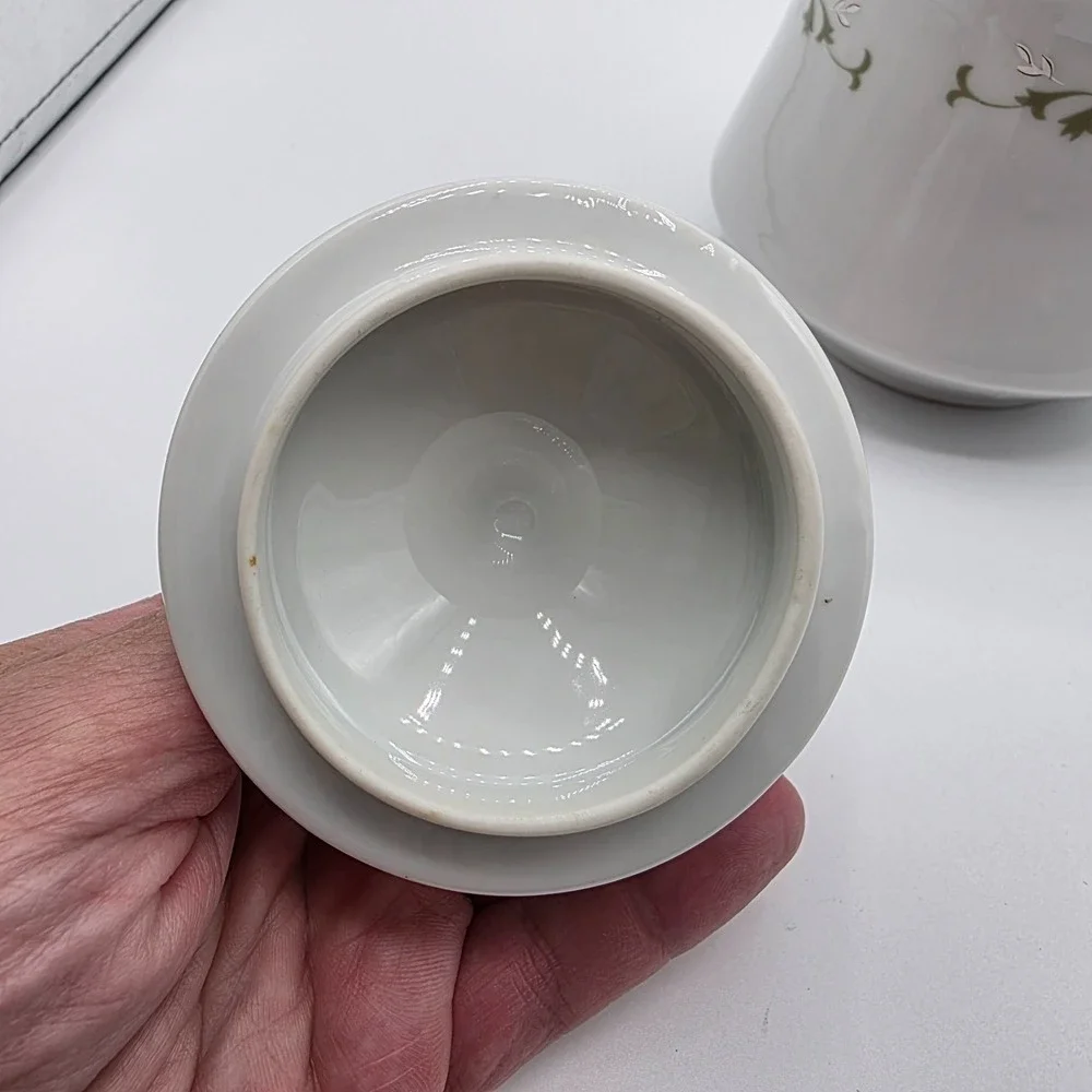Sheffield Japan White Floral Elegance Porcelain Sugar And Creamer Bowl‎ With Lid